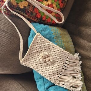 Handcrafted‎ Cream Crossbody Bag